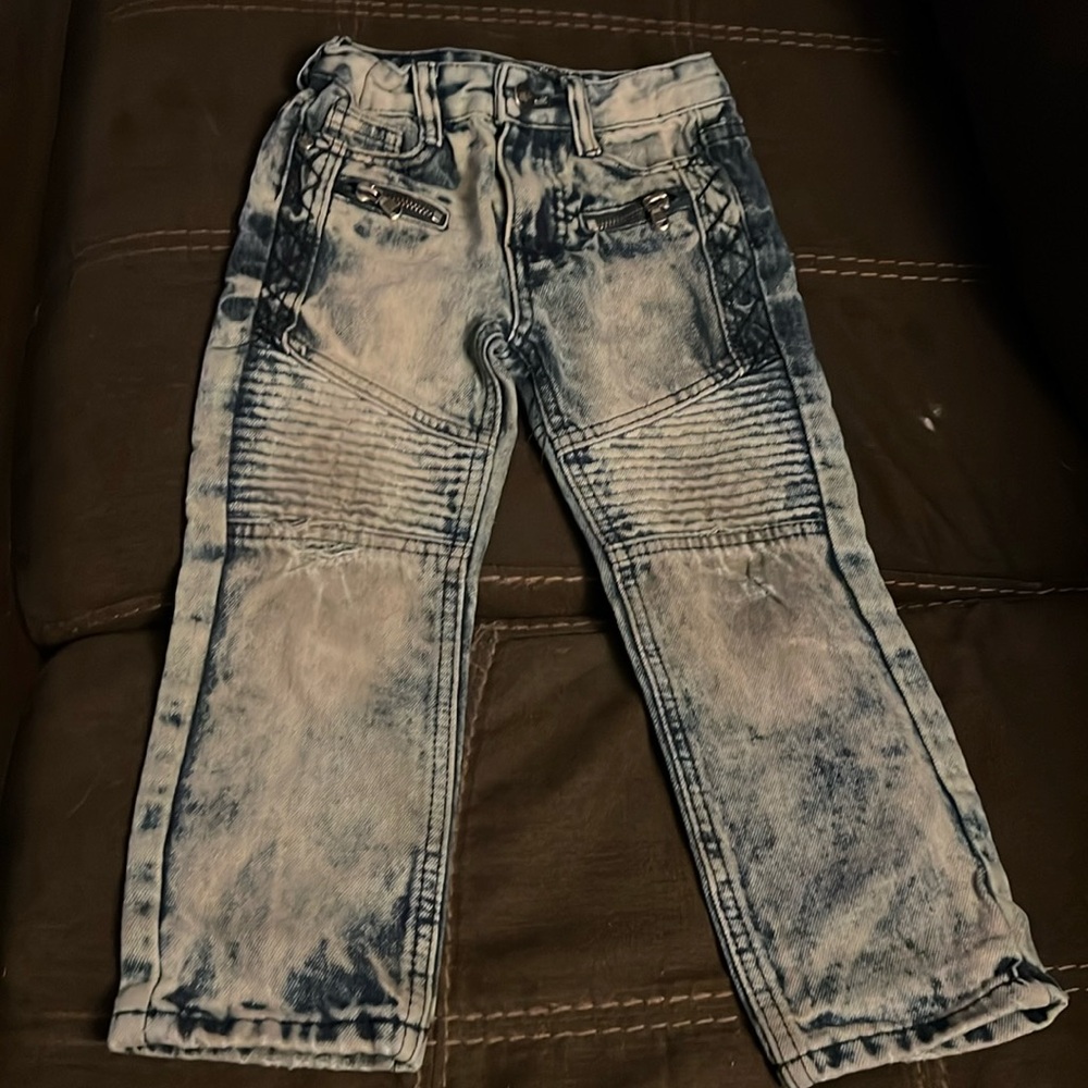 Styling 4T jeans